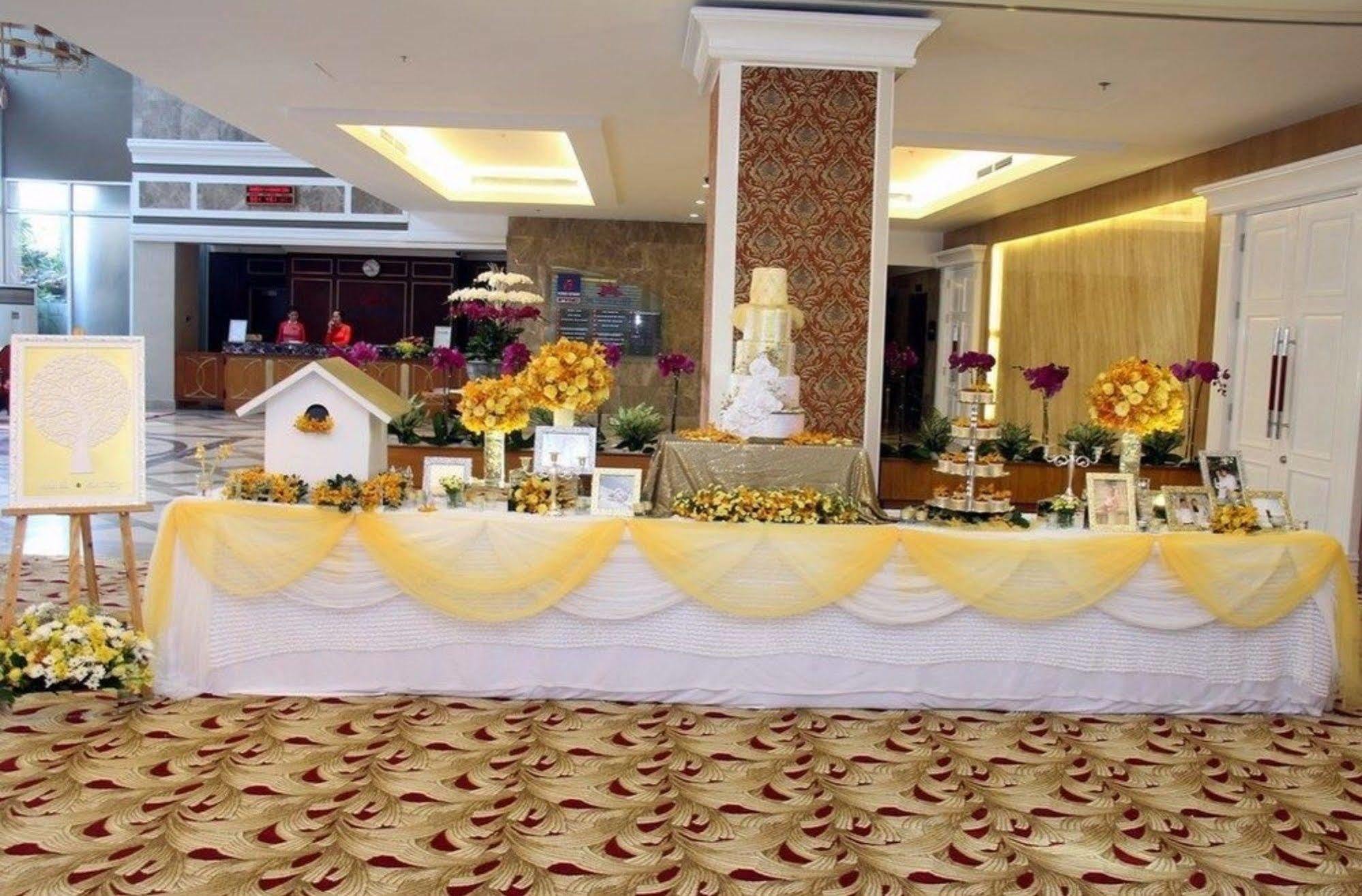 Petro Hotel Vung Tau Zewnętrze zdjęcie